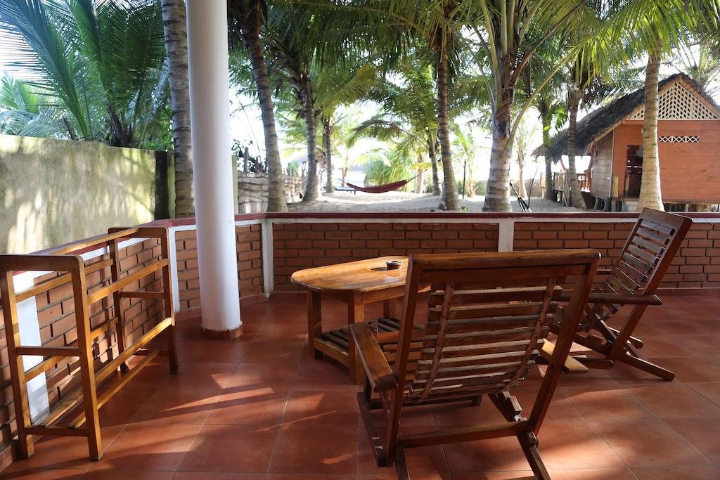 Lonely Beach Resort Тангалла Номер фото